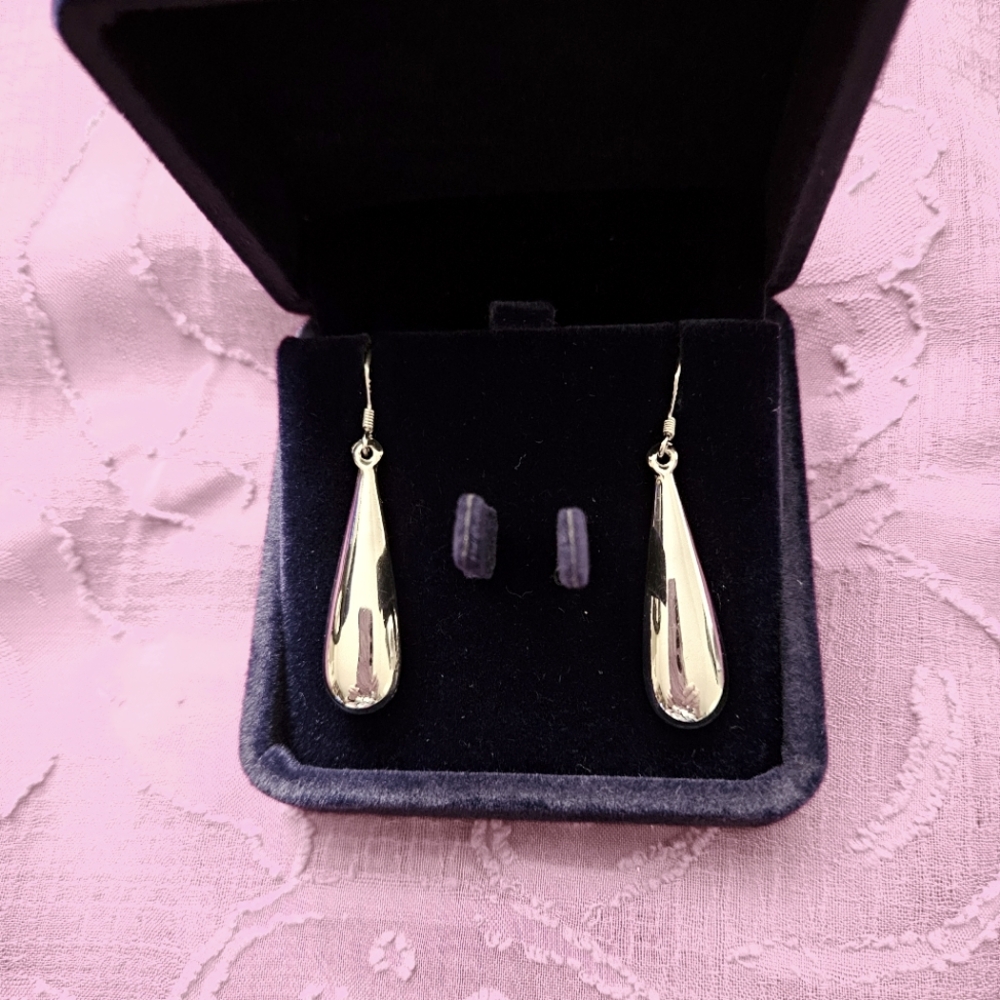 Sterling silver drop earrings